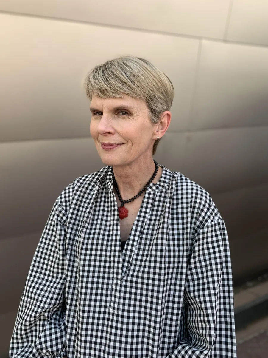 laurie_miller.jpg